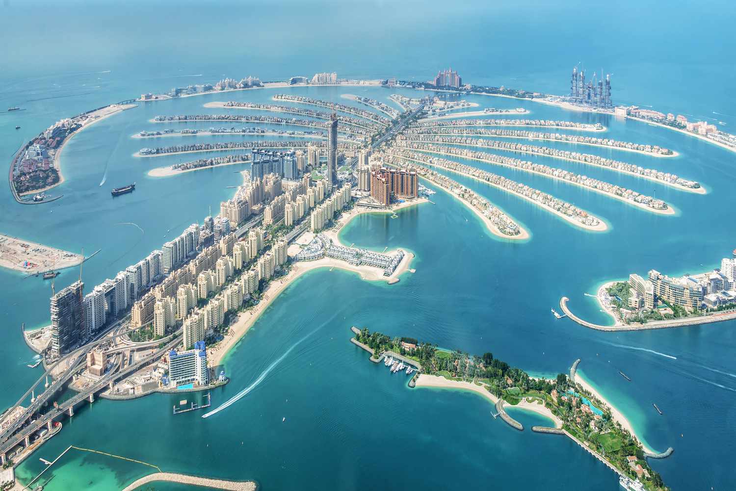 aerial view of dubai palm jumeirah island united arab emirates 1097789900 b6c44835cb3945f481427a612f2cdd0b